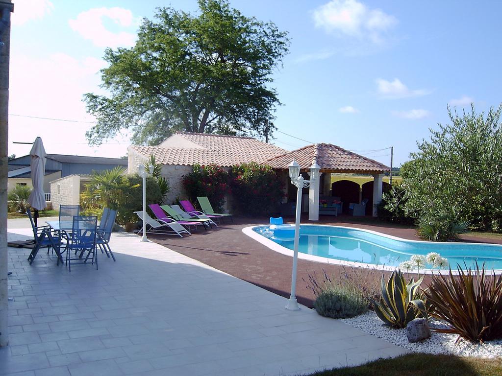 L'Oasis Bed & Breakfast Port-dʼEnvaux Exterior foto