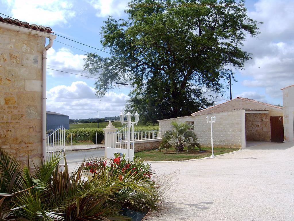 L'Oasis Bed & Breakfast Port-dʼEnvaux Exterior foto