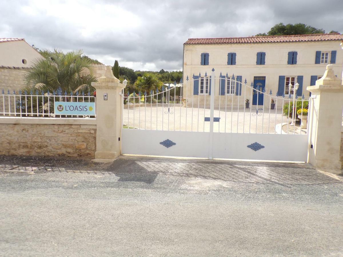 L'Oasis Bed & Breakfast Port-dʼEnvaux Exterior foto