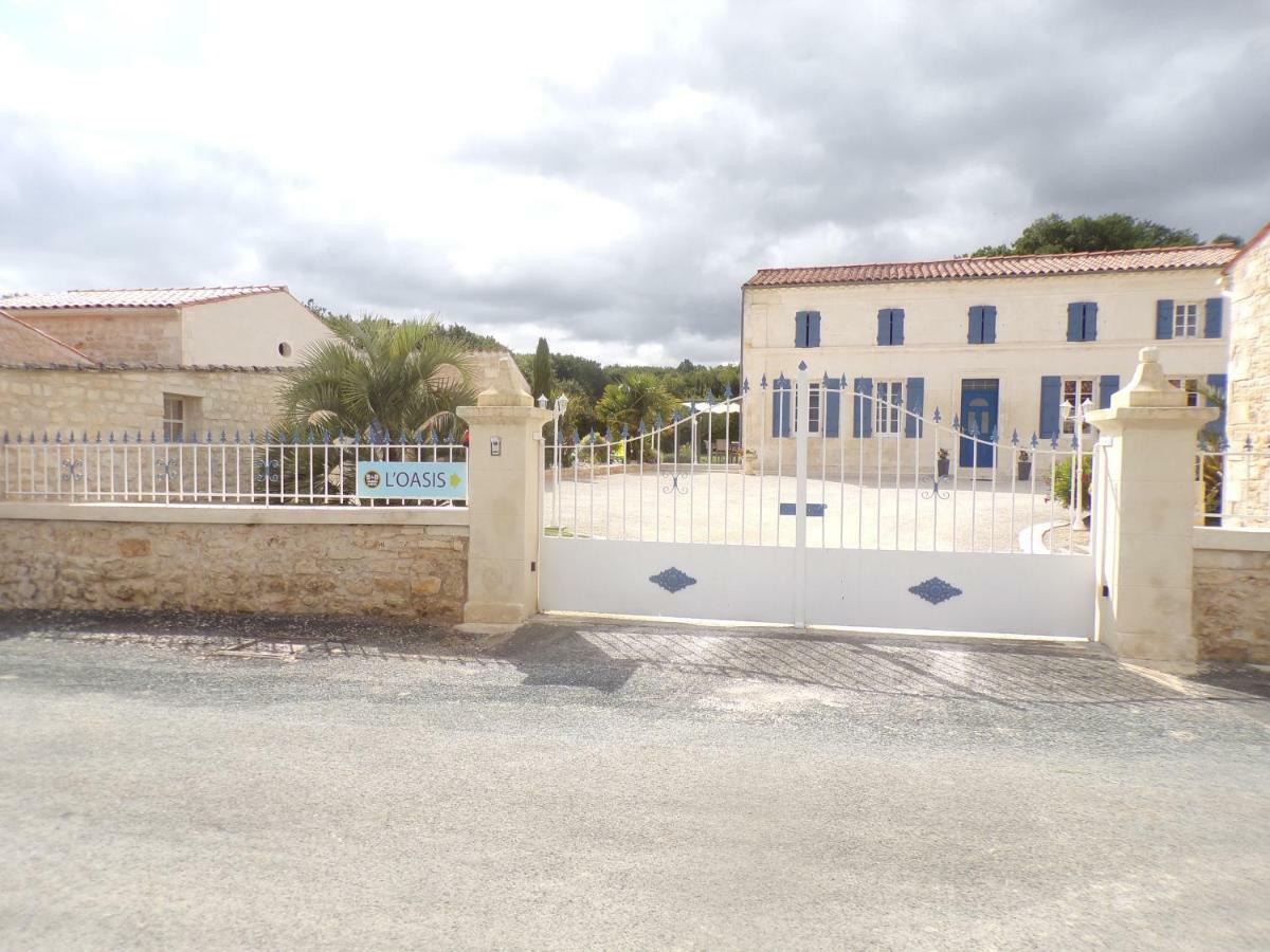 L'Oasis Bed & Breakfast Port-dʼEnvaux Exterior foto